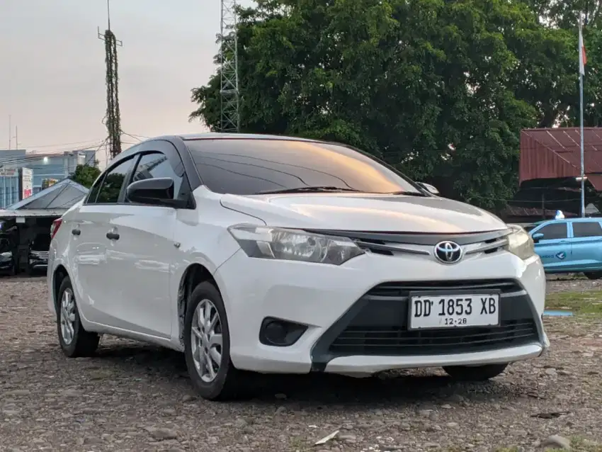 Toyota Vios Limo 2015