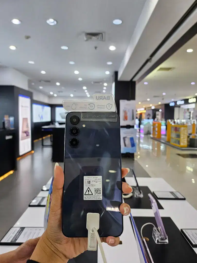 CREDIT SAMSUNG A16 5G