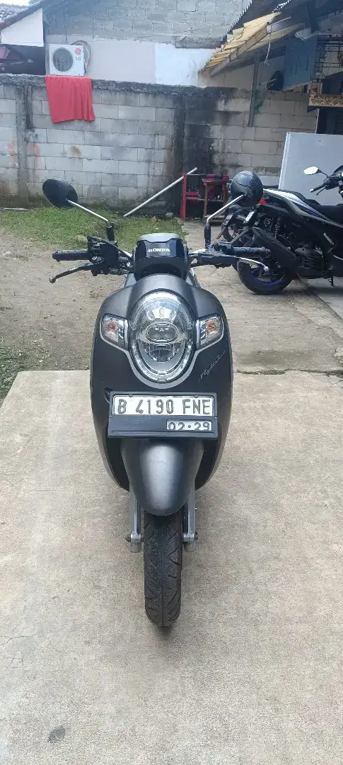 (For sale) Scoopy sporty 2018 mewah