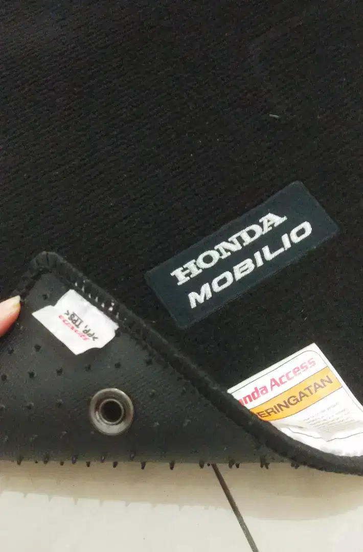 Alas karpet mobil