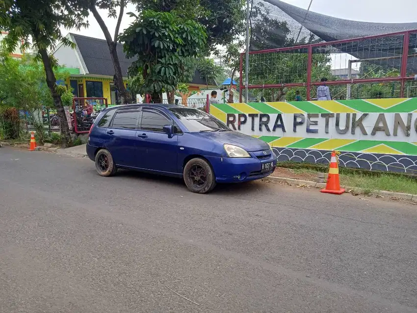 Jual cepat Suzuki Aerio AT. 2004