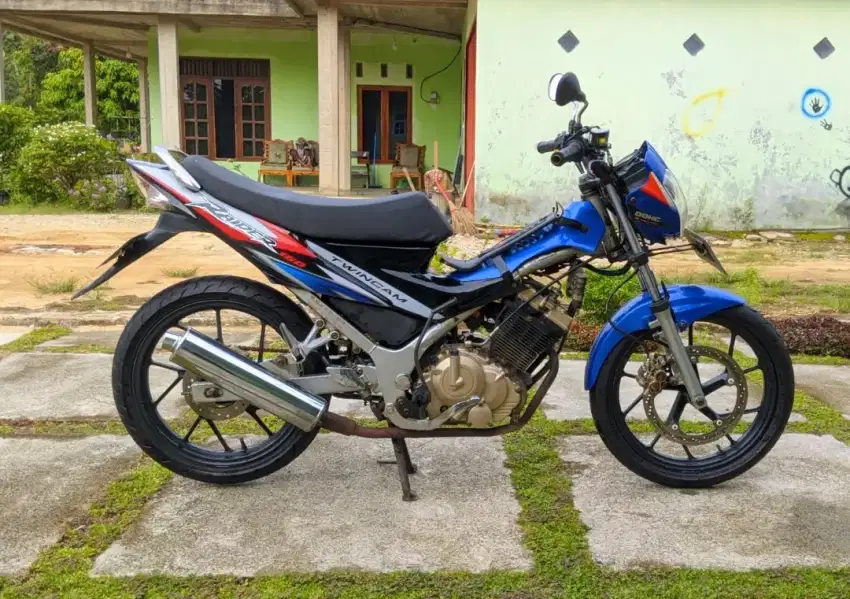 SATRIA FU CBU THAILAND 2005 ORI NON STARTER