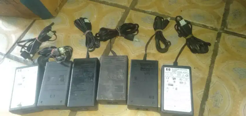 Slhkn plh slh 1 dr adaptor khusus printer kond hdp mgkn ada yg perlu