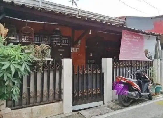 (NEGO SAMPAI DEAL) DIJUAL CEPAT RUMAH DI PERUMNAS Depok 2 Tengah