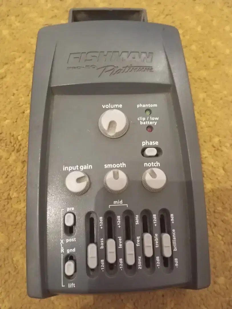 Fishman Pro-EQ Platinum Preamp/EQ/D.I