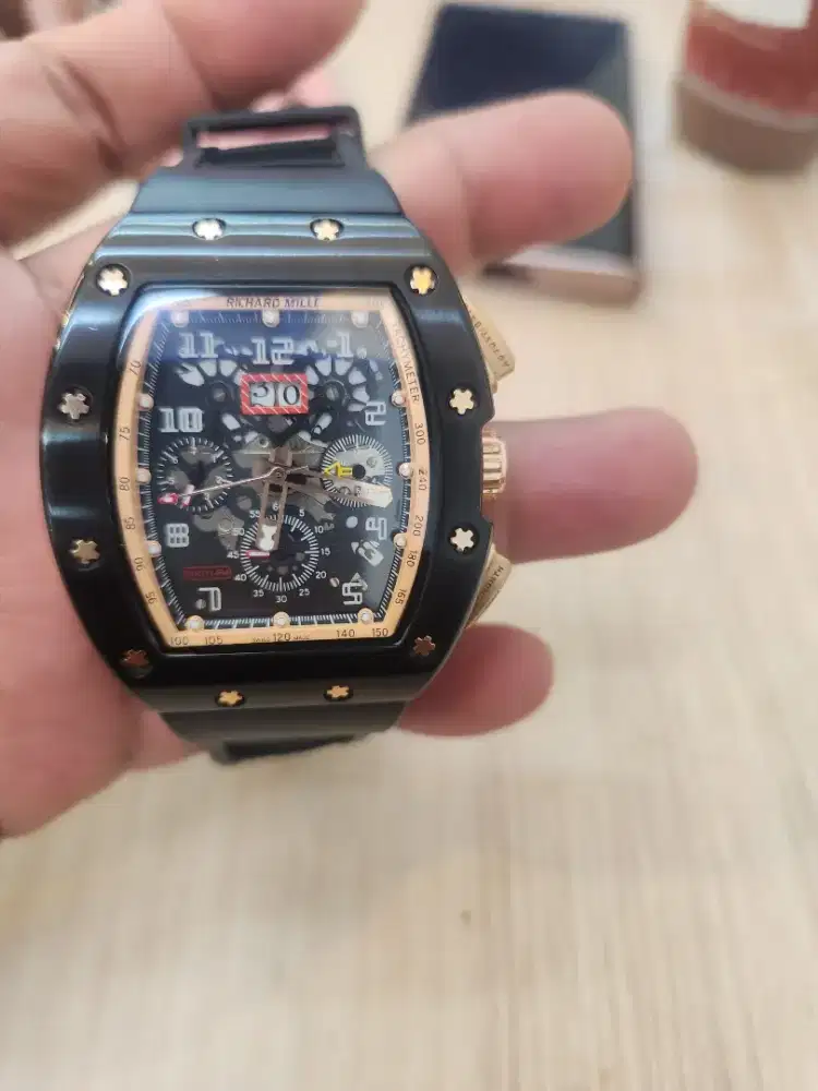 RM 11 Automatic