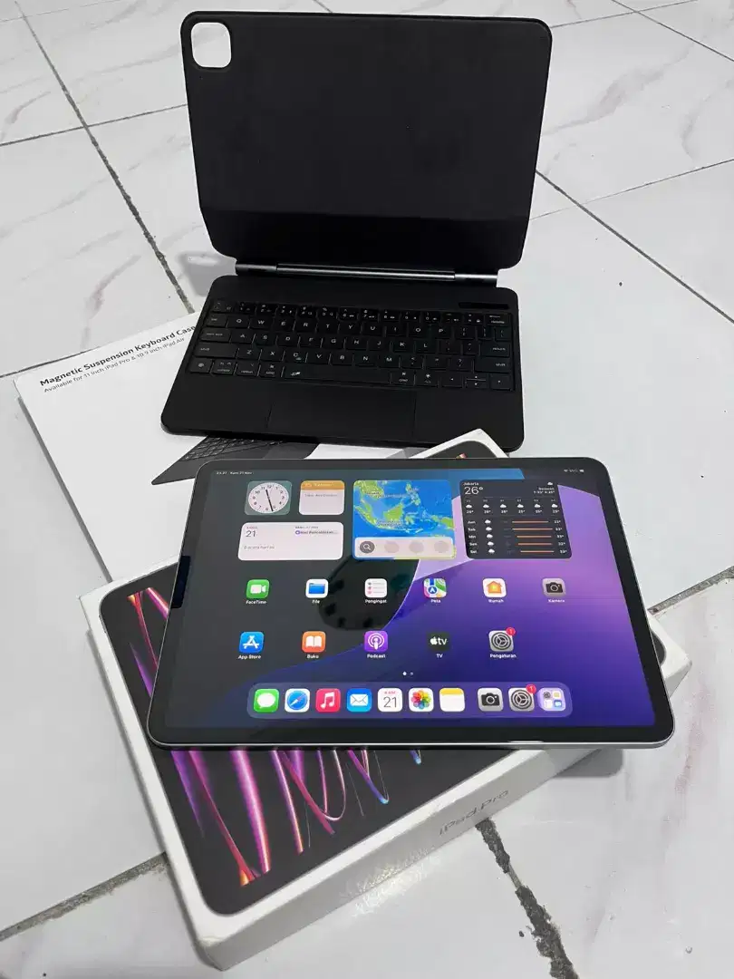 Ipad m2 pro 128gb + keybord