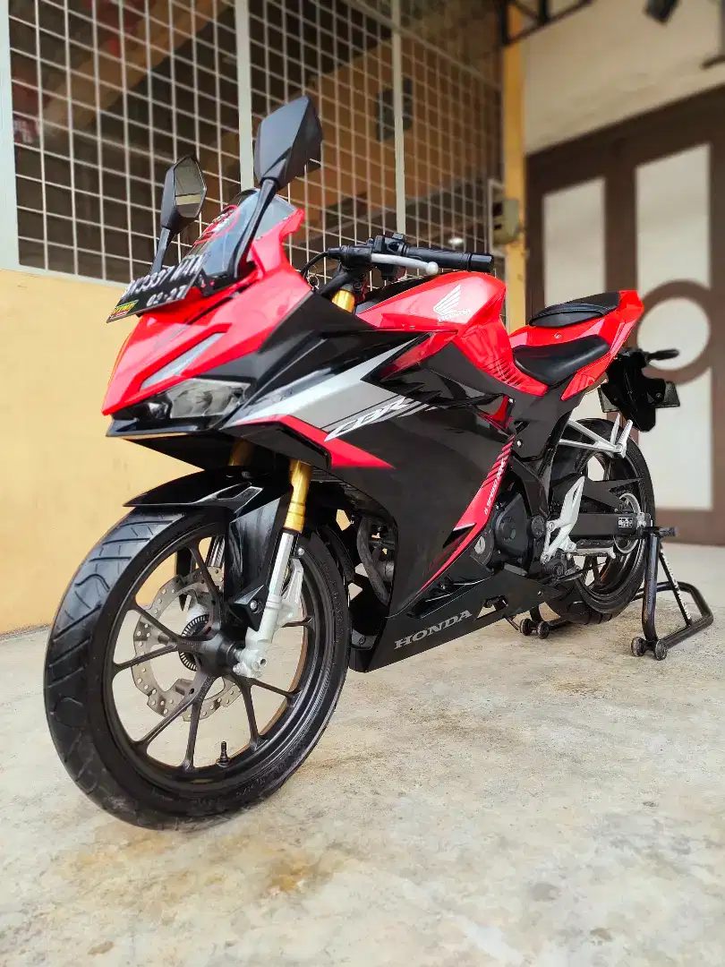 Honda CBR150R / CBR 150R 2022 ABS, Red Premium Metalic, Unit Mulus.