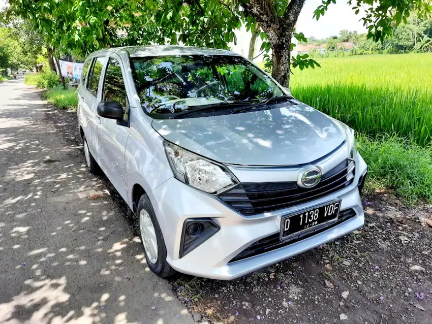 Daihatsu sigra D 2021