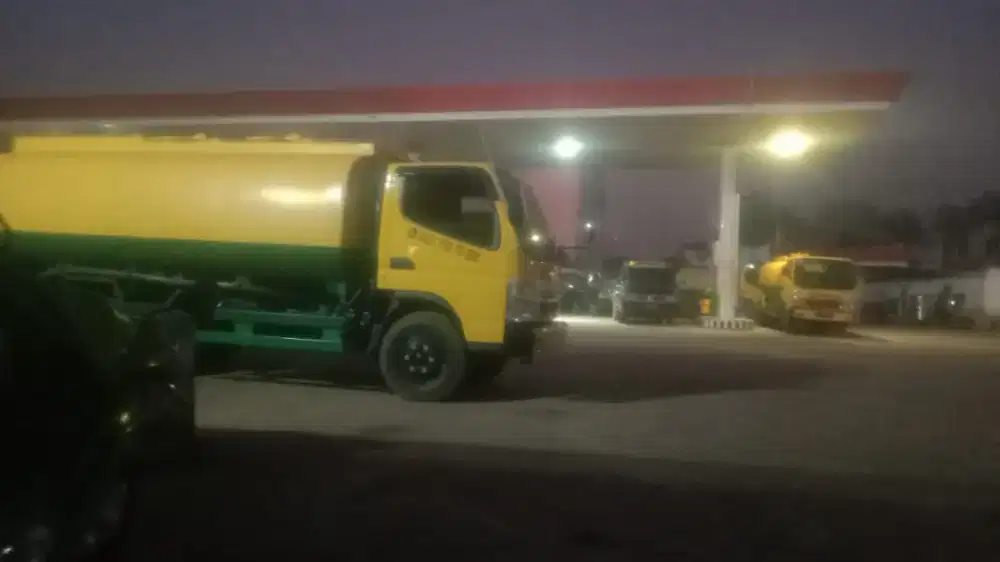 Dibutuhkan supir sim a dan b