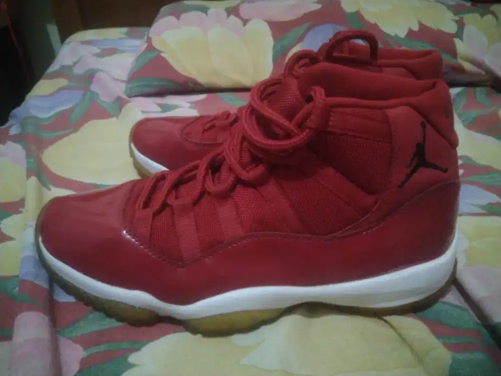 Nike Air Jordan Super Red retro no 42 used super rare