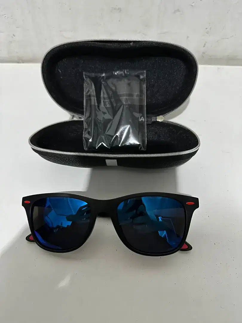 Kacamata Hitam polarized anti UV premium