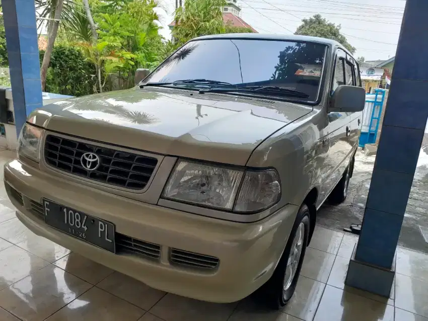 TOYOTA Kijang SSX 1.8 EFI 2001 MT