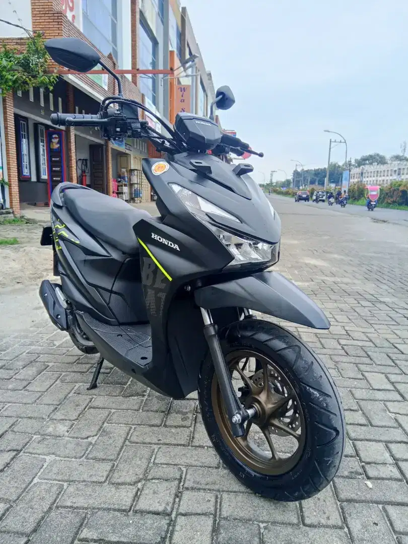 Dijual Honda Beat Street 2024