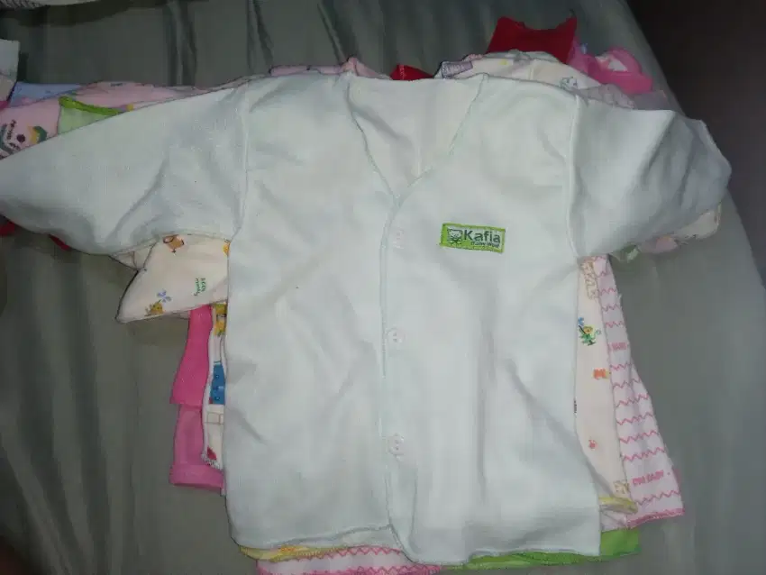 Sepaket Baju Newborn Bayi