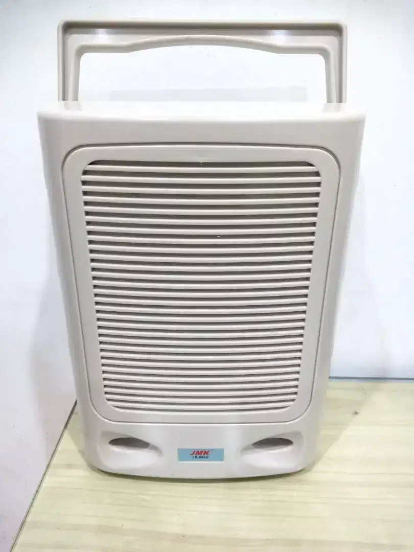 Speaker portabel 2 mic wireless BT USB FM radio and Tape kaset pita