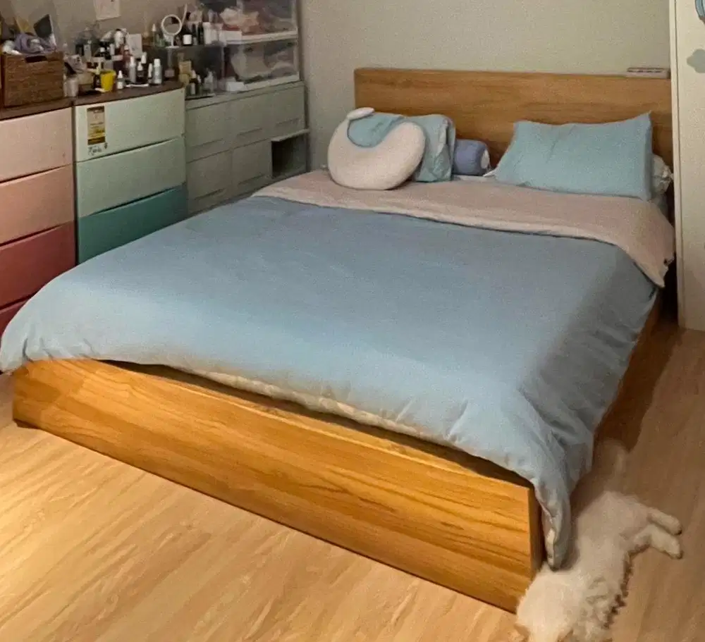 Dipan jati ukuran 180x200