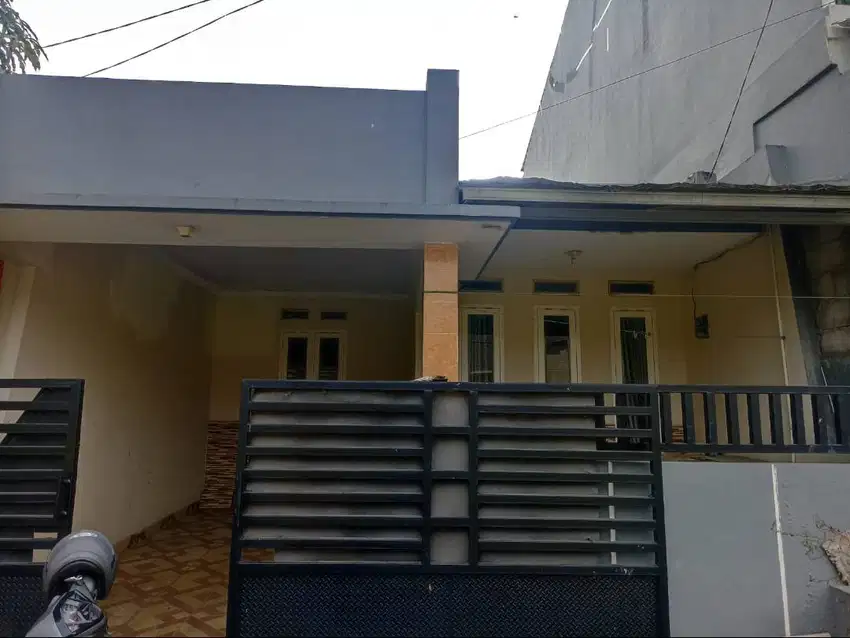 Dijual Rumah Minimalis Siap Huni di Grand Residence City Setu Bekasi