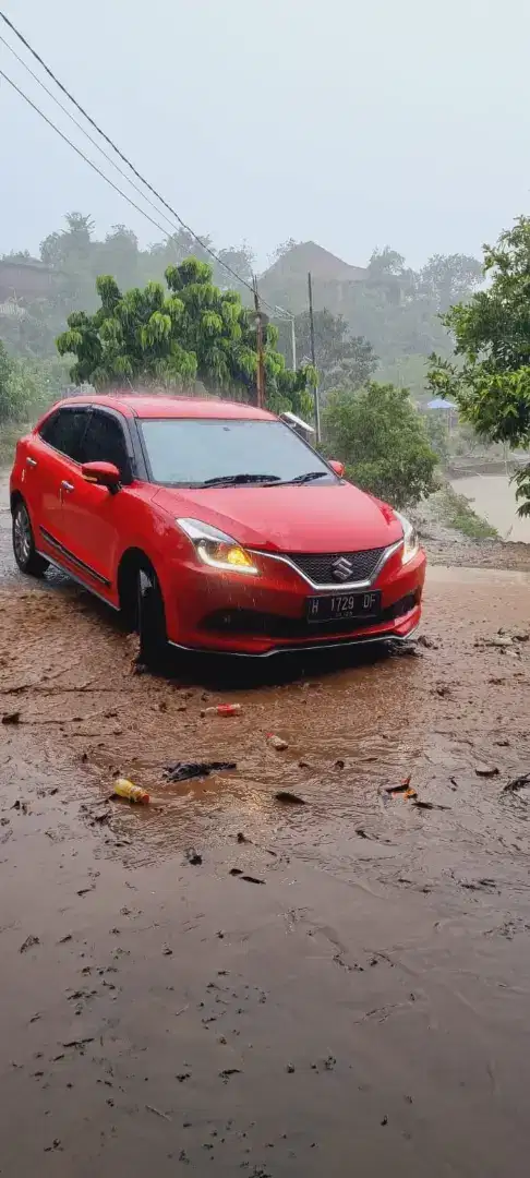 Suzuki BALENO Hatchback AT Matic 2018