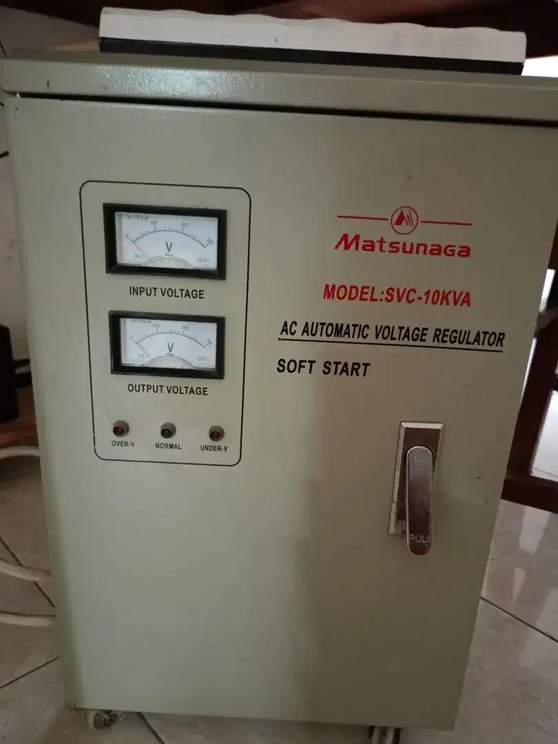 Stabilizer Matsunaga 10KVA