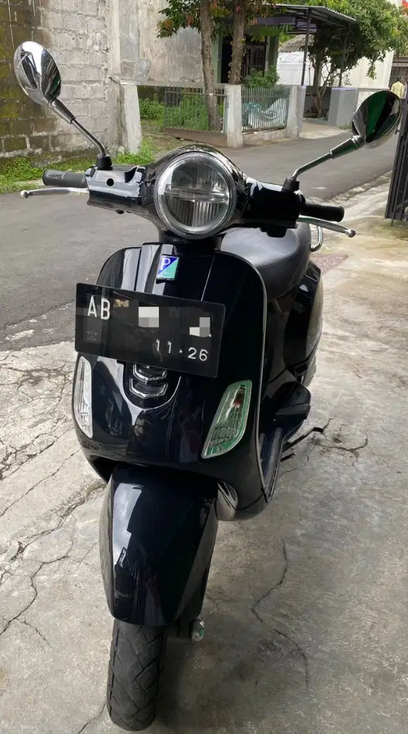 Vespa LX 125 Tahun 2021