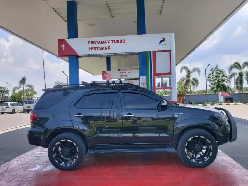 TOYOTA FORTUNER G 2.7 BENSIN MATIC