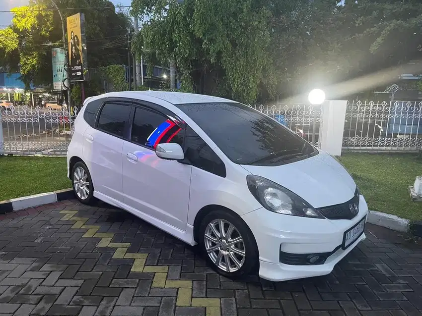 Jazz RS 2013 Putih