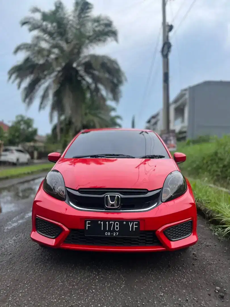 Honda brio satya type S