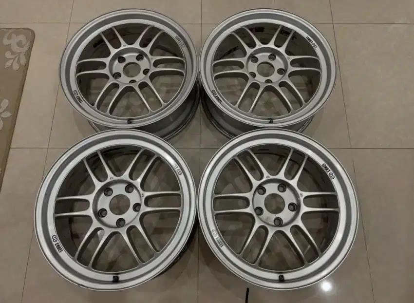 Velg Enkei RPF1 Ring 18