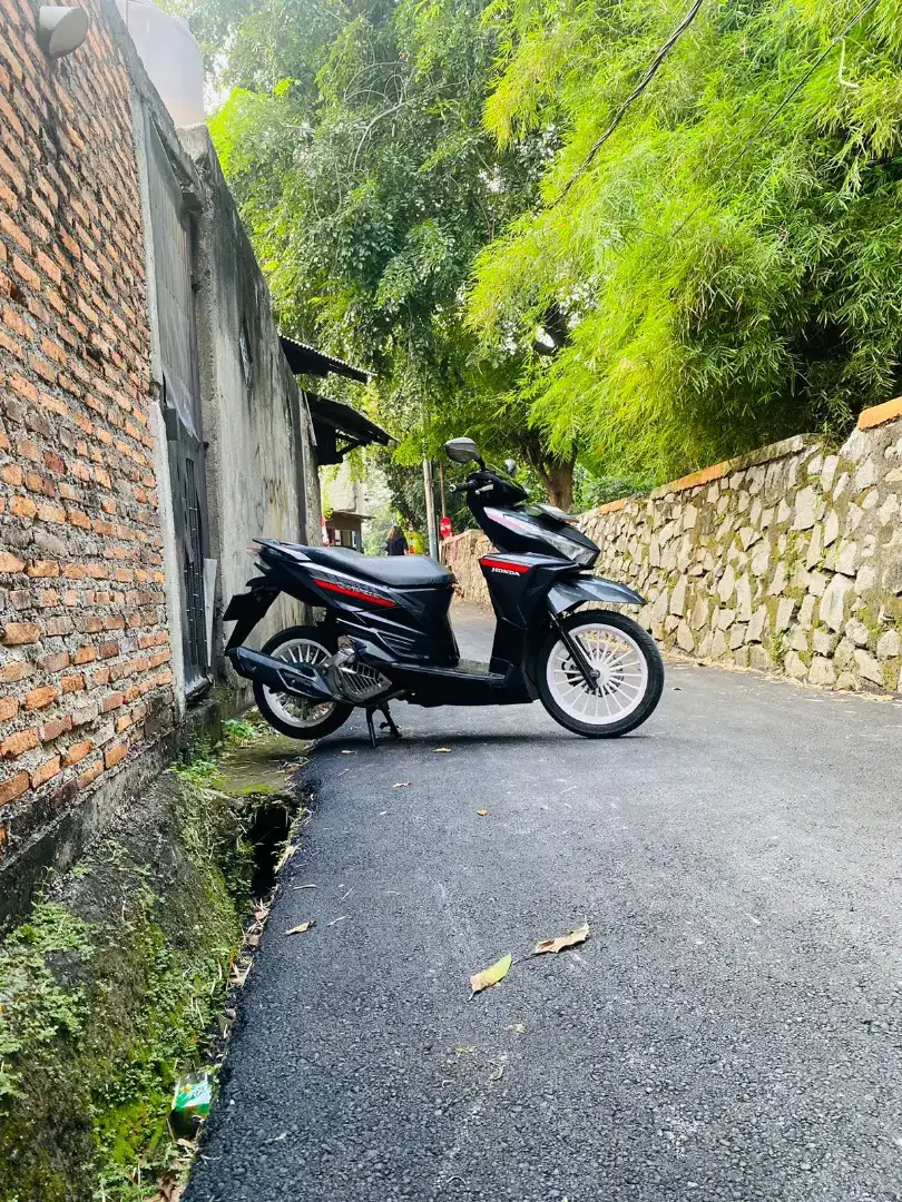 Honda vario 125cc Pgm Fi Tahun 2018