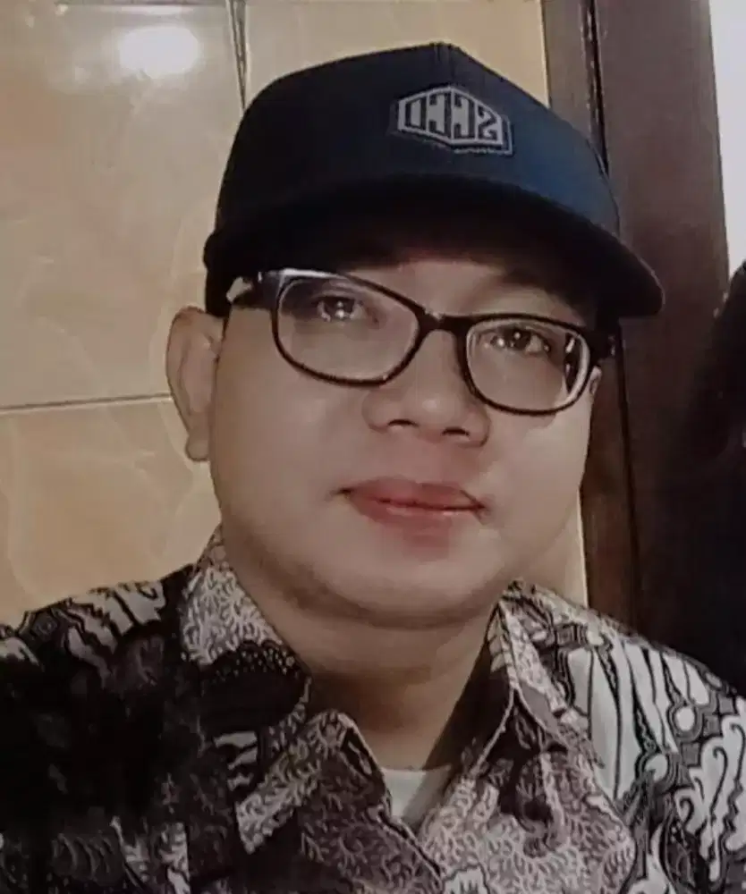 Saya mencari kerja sebagai sopir usia saya 31