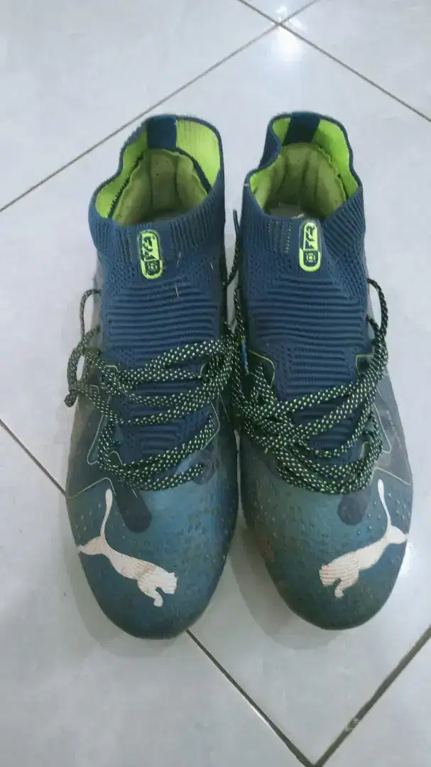 SEPATU BOLA PUMA SIZE 42 INSOLE 26CM