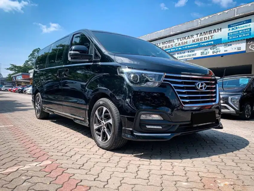 KM 48RB!! HYUNDAI H1 ROYALE 2.5 DIESEL AT 2020 HITAM H 1