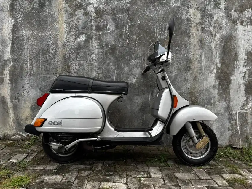 Vespa excel 2000