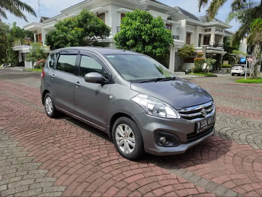 Ertiga GL manual 2016 (km rendah) [bisa kredit]