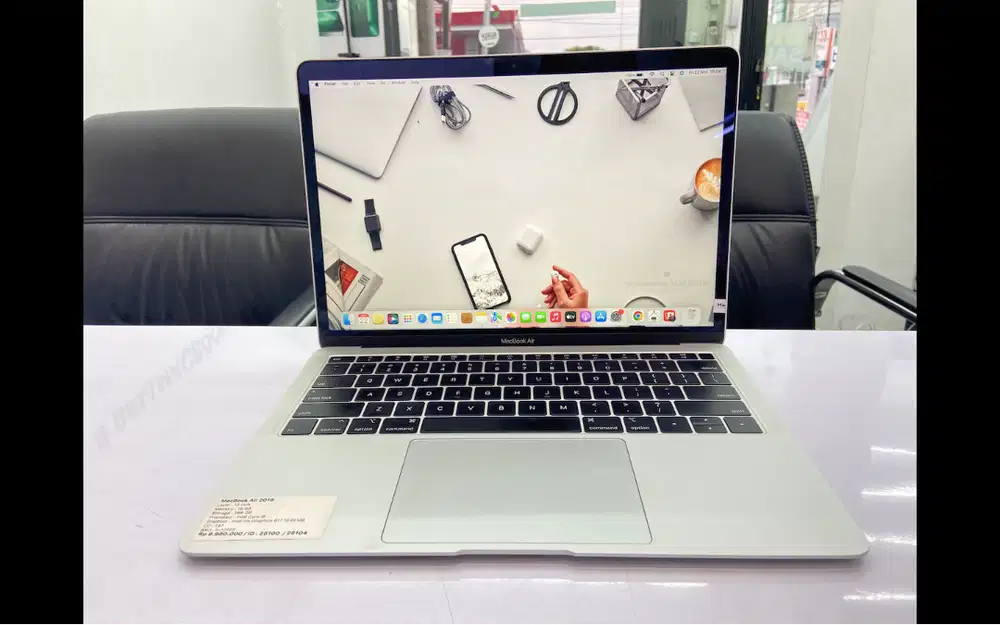 Macbook Air 2019 RAM 16/256 GB