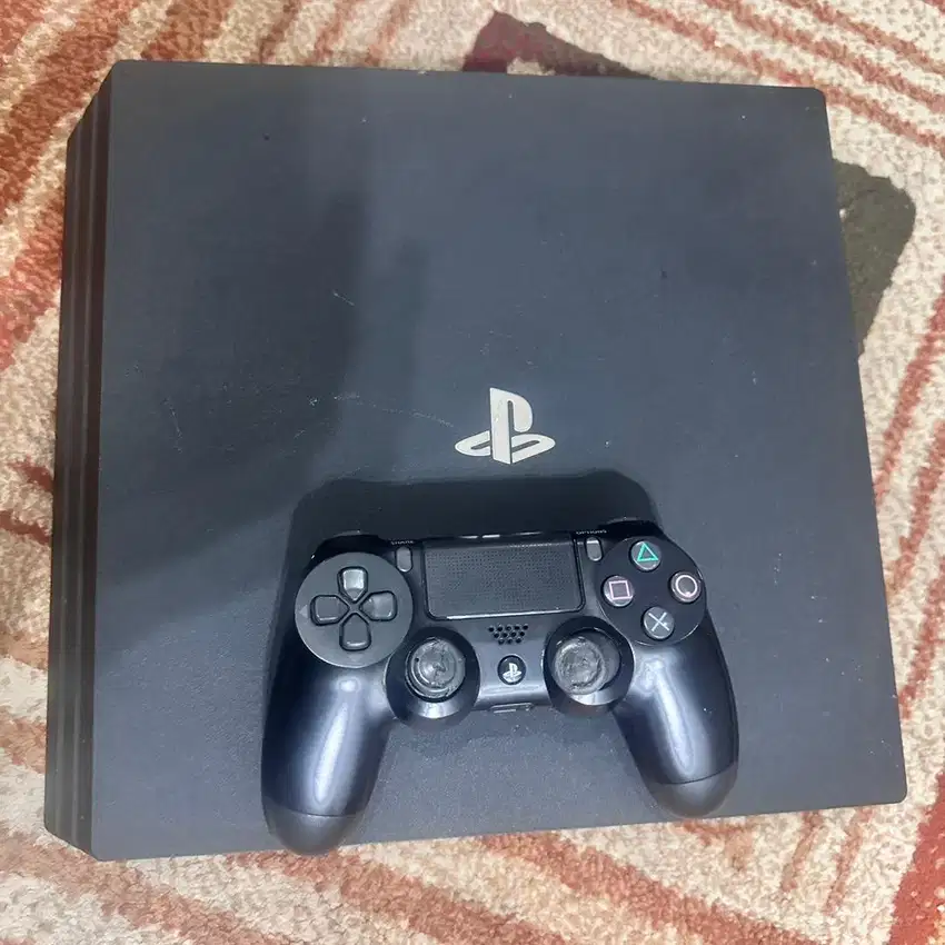 Ps 4 pro kondisi mulus