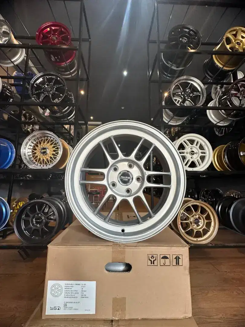 Velg rpf1 r17 5x114.3 lbr7 et40