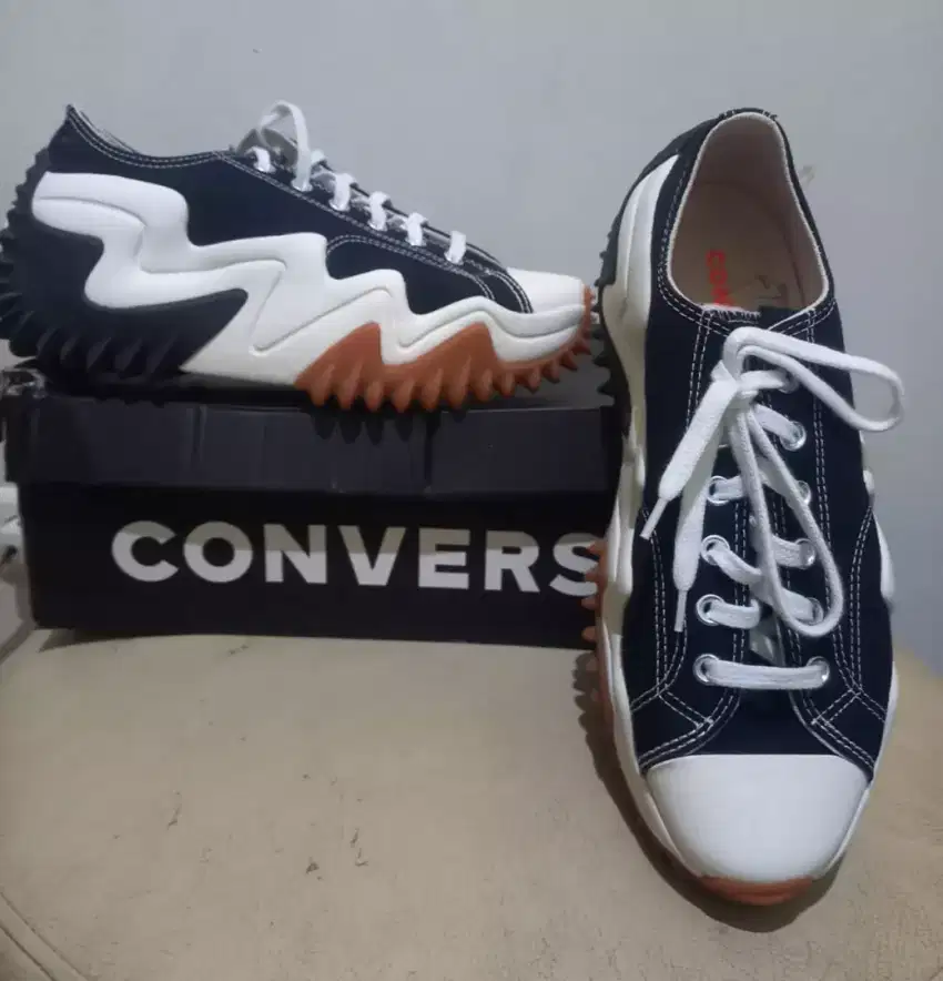 Converse motion star