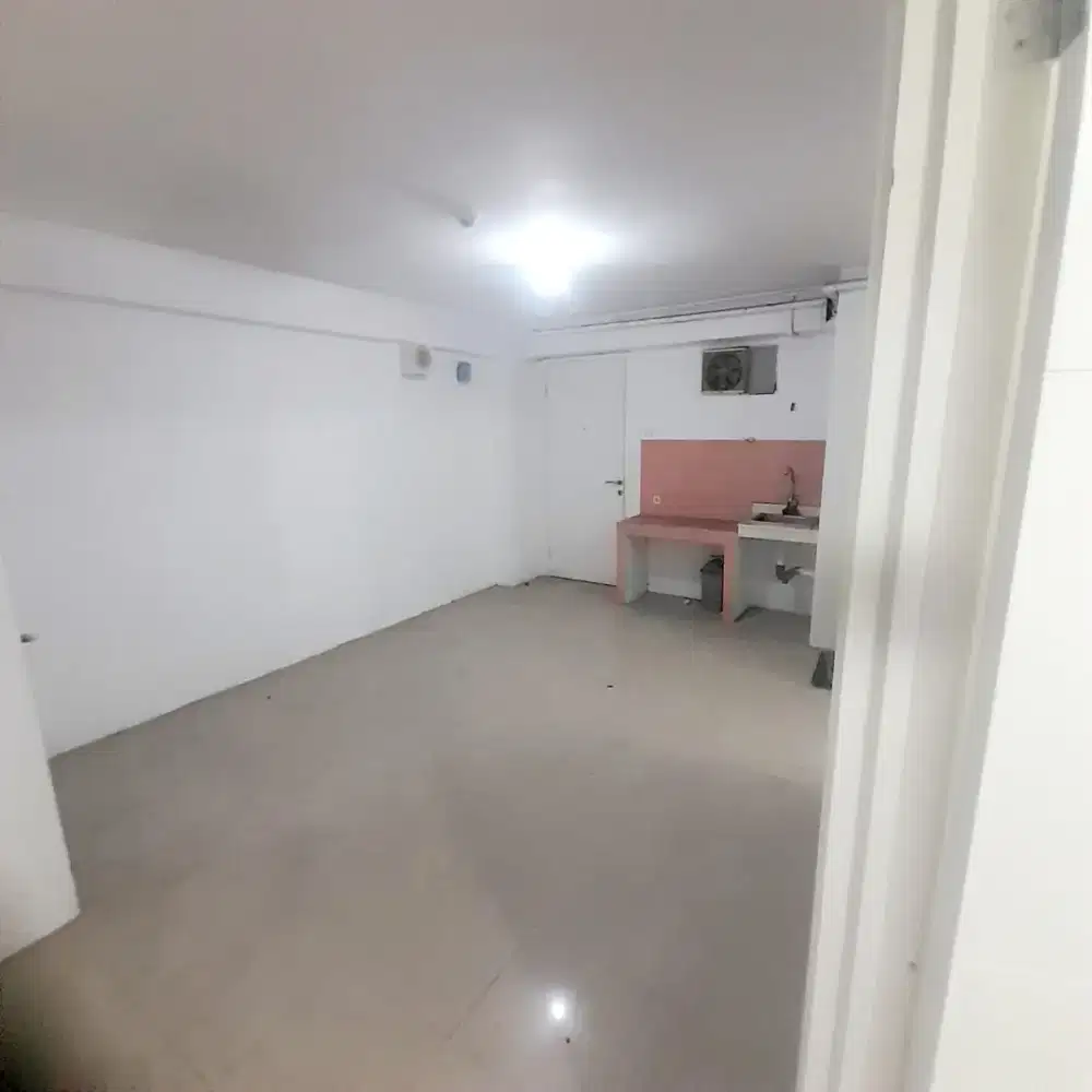 Murah 3 Badrom Atas Mall Bassura City Basura Jakarta Timur