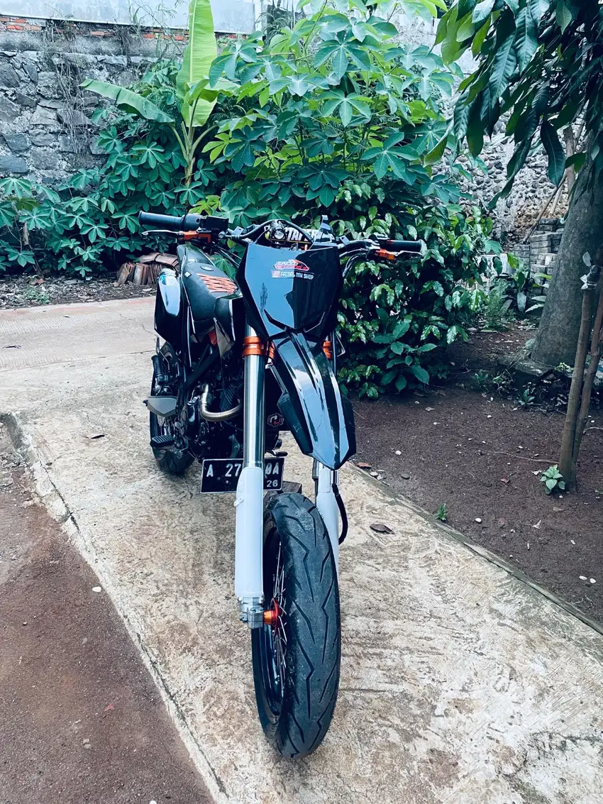 Jual motor Kawasaki Dtracker 2016, SS lengkap