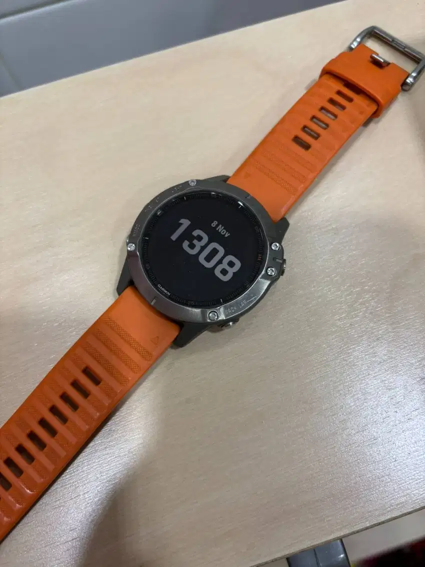 Jam Tangan GARMIN Fenix 6 Sapphire Edition