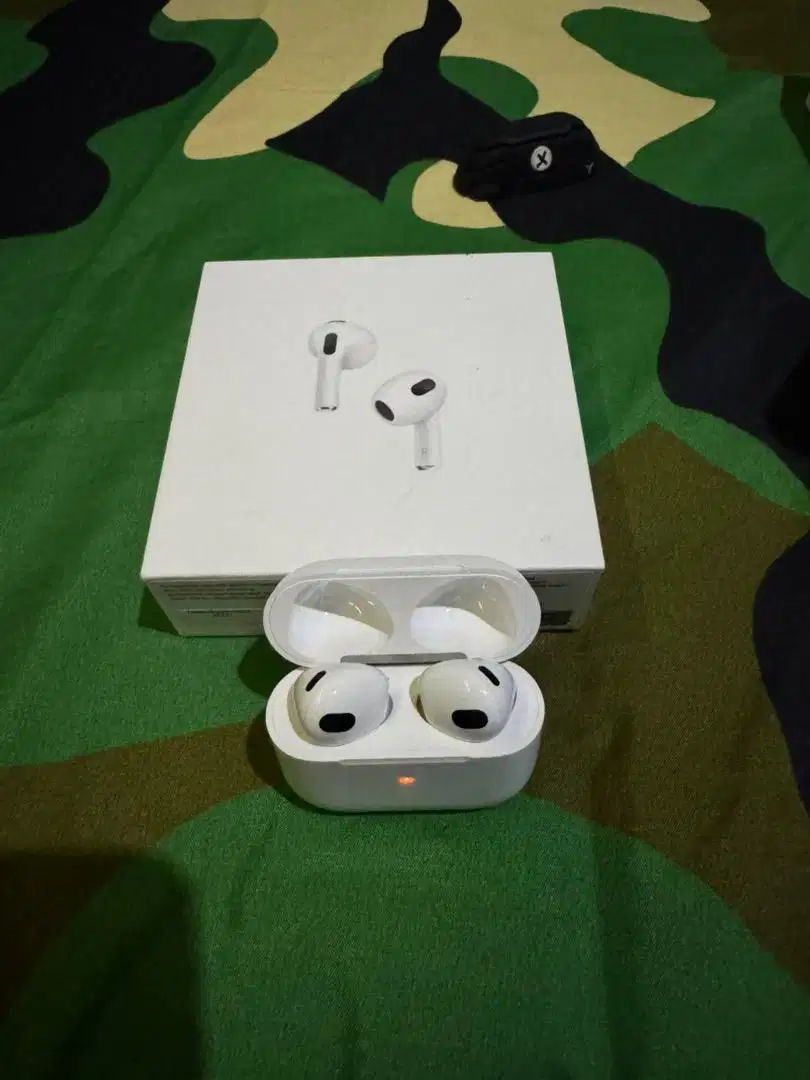 Apple Airpods 3rd Gen (Gen 3)