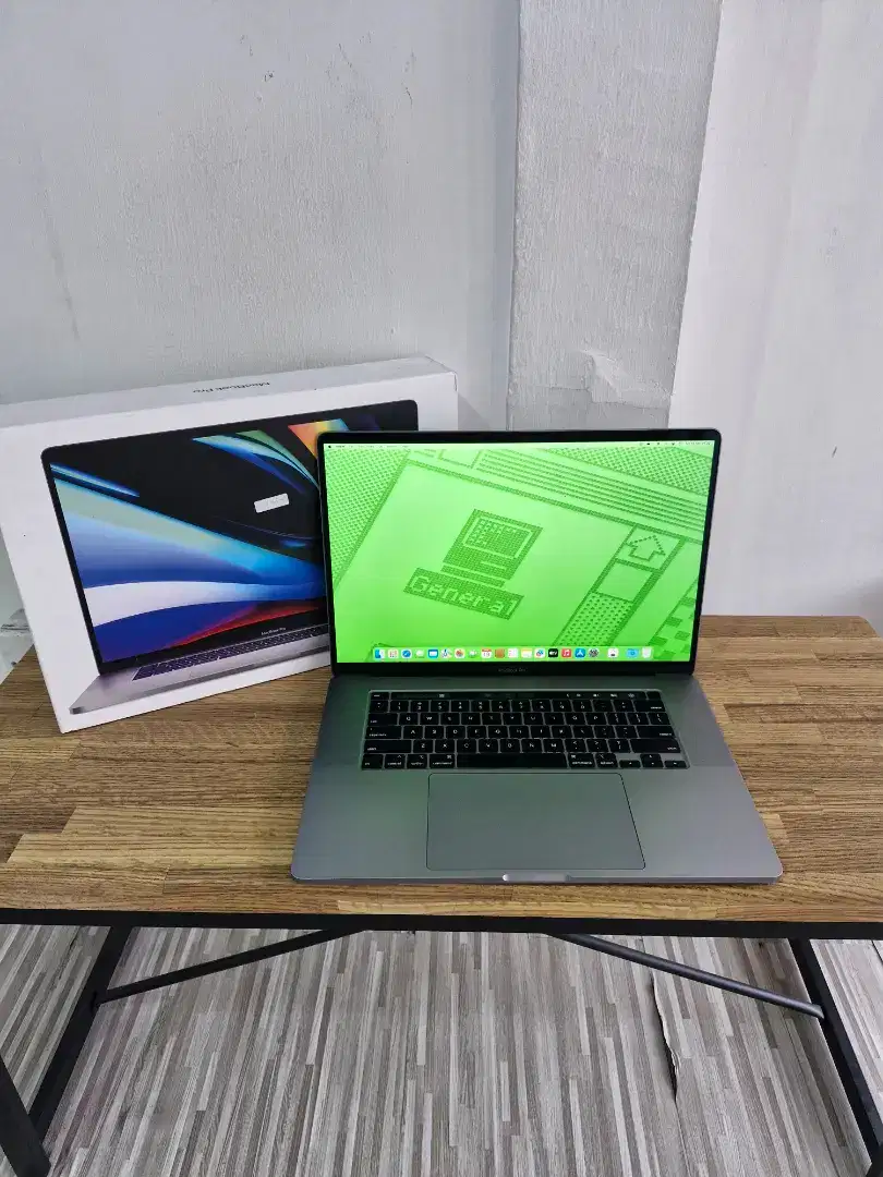 Layar 16 inch, Macbook Pro 2019 Core i7 Ram 16GB SSD 512GB Dual VGA