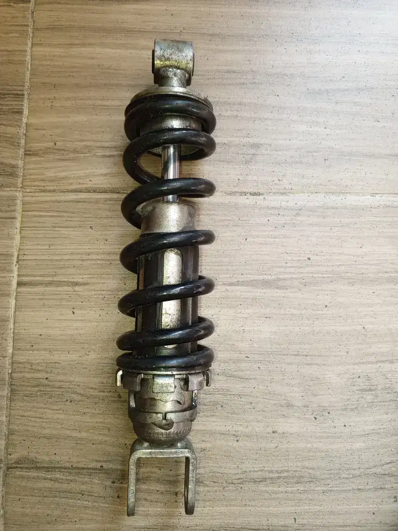 skok belakang CBR 250 orisinil