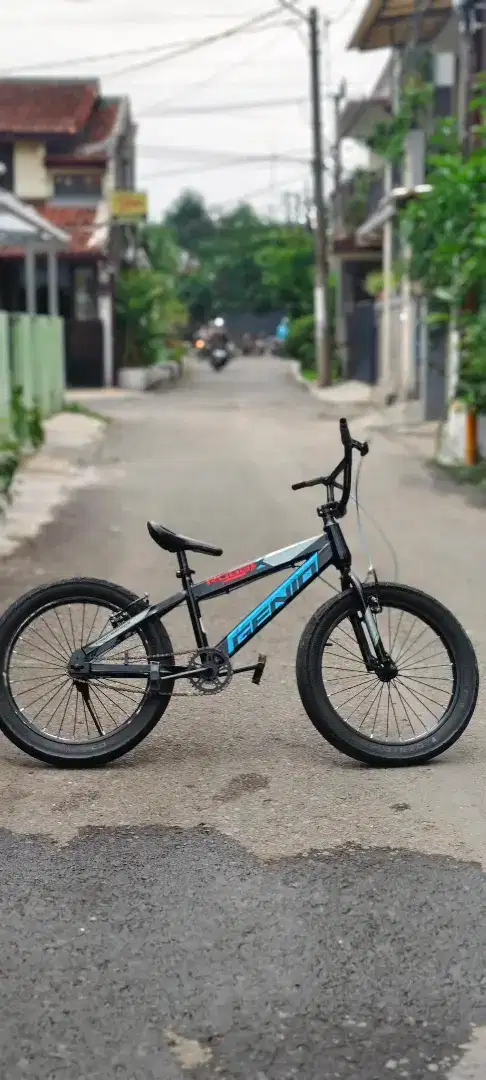 Sepeda anak bmx 20 inc