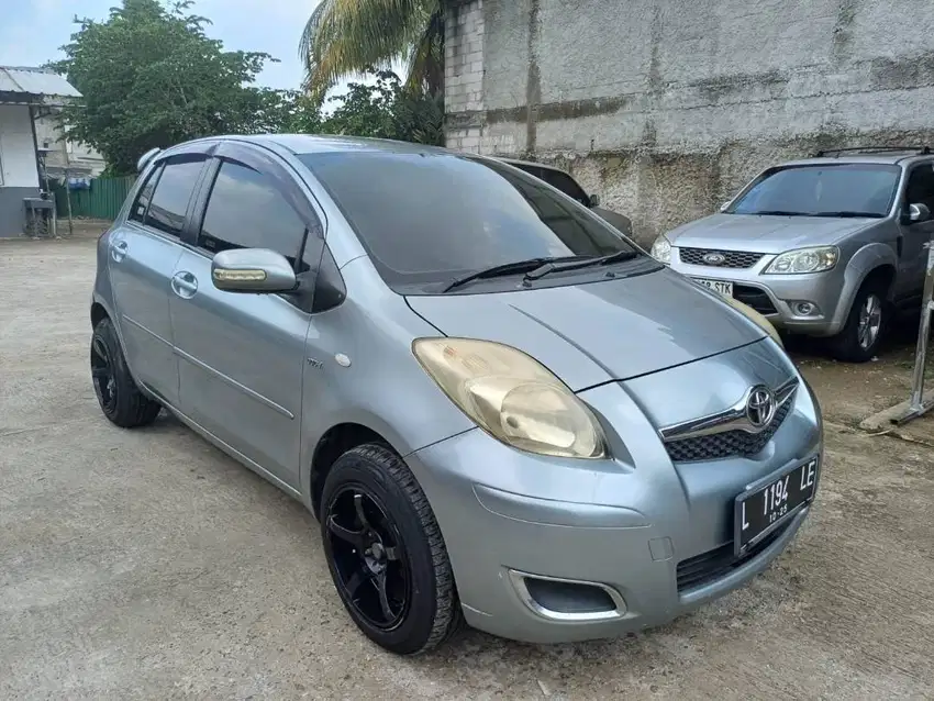 KM ANTIK YARIS J MATIC 2010