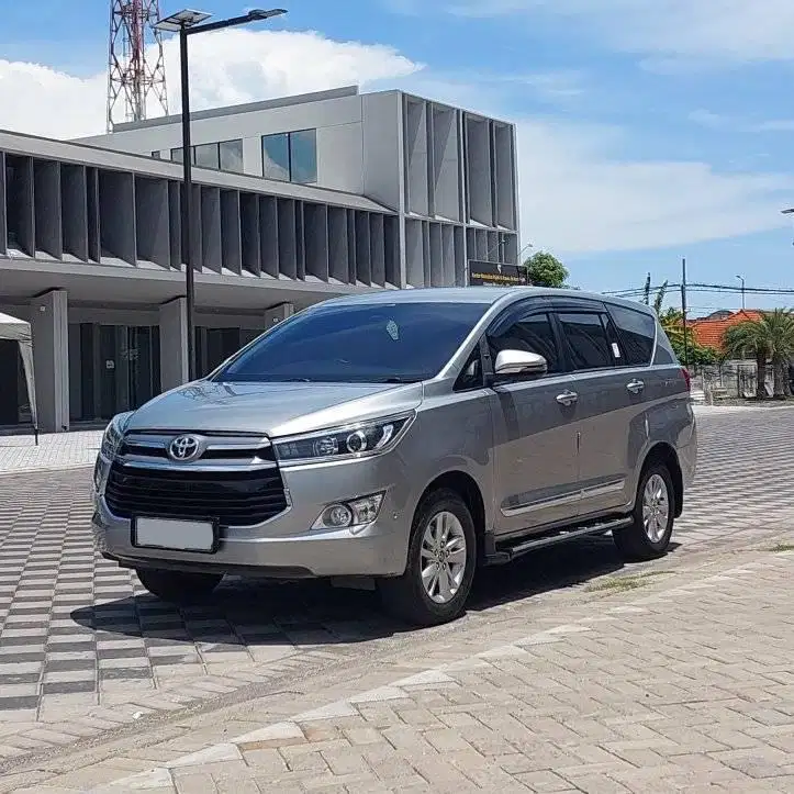 [LOW KM] Toyota Innova 2.4 V Diesel AT 2018 Istimewa Orisinil Total