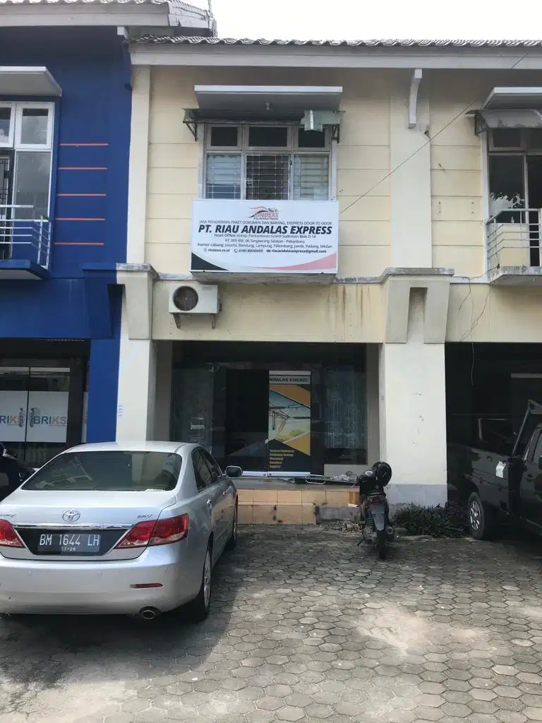 Ruko strategis Pekanbaru, 2 Lantai+akses Rooftop, Investasi Cerdas