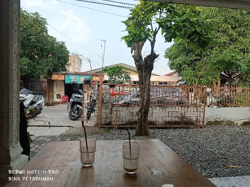 RUMAH PETAK COCOK  INVESTASI KOS KOSAN LOKASI MEDAN TIMUR